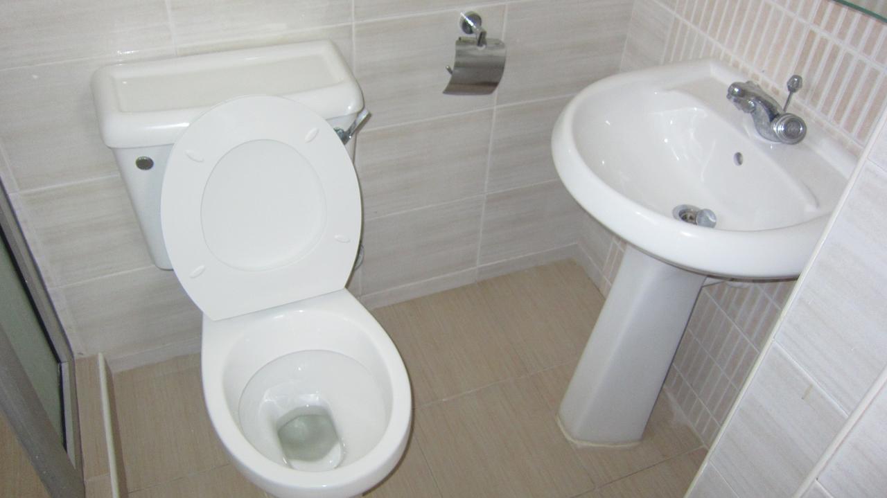 Mei Place Apartments Момбаса Экстерьер фото